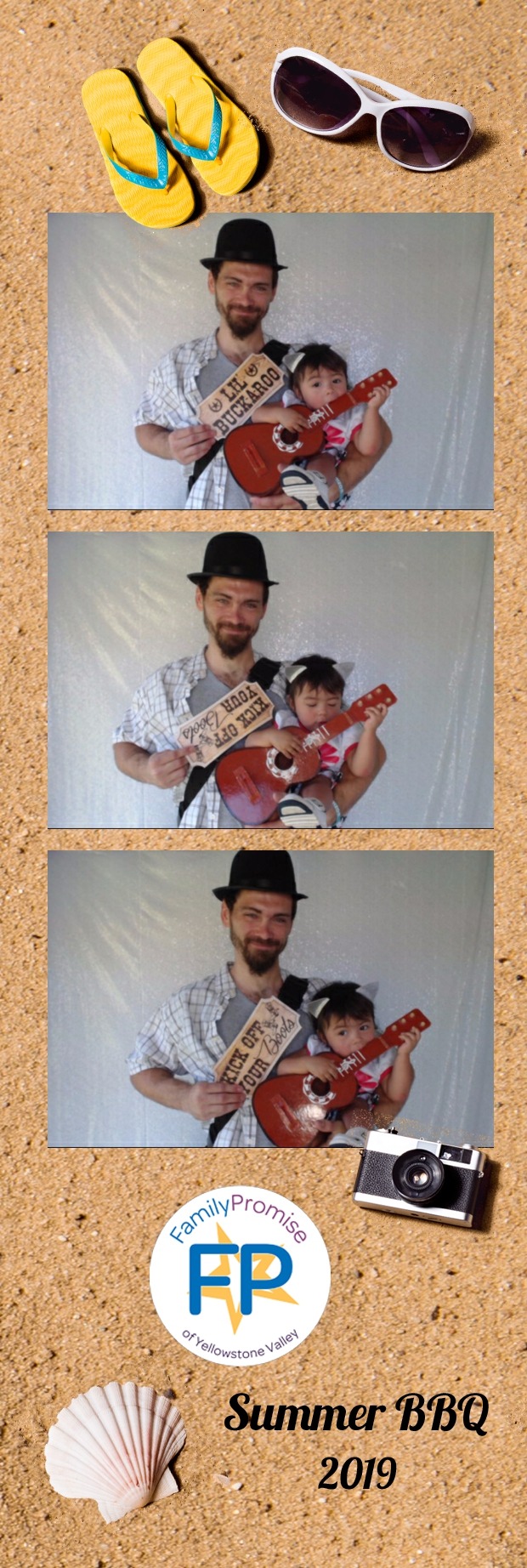 Family BBQ | View more photos from the event at gallery.photoboothbillings.com/u/PhotoBoothBillings/Family-BBQ